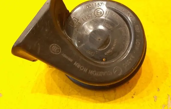 Mercedes-Benz E AMG W213 Horn signal A2135422700