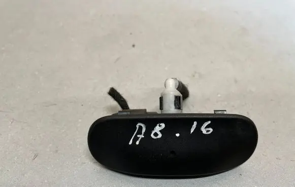 Audi A8 S8 D4 4H Windshield washer spray nozzle 4H0955987C