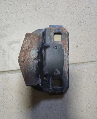 Citroen Berlingo Rear door lock loop/hook striker 