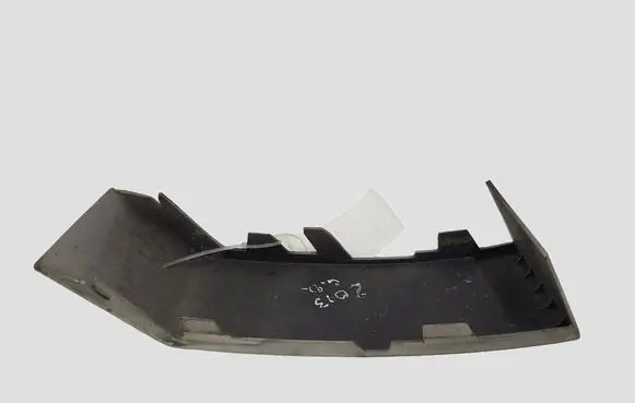Volvo XC90 Rear/tail light trim molding 8620820