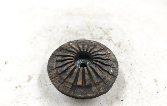 Coil spring mount