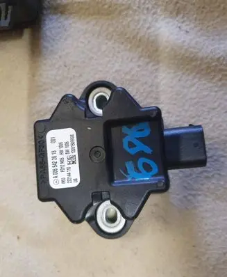 Mercedes-Benz ML W166 ESP acceleration yaw rate sensor A0065422618 222144110