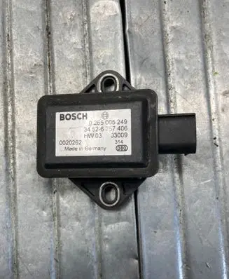 BMW 7 E65 E66 ESP acceleration yaw rate sensor 6757406