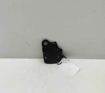 Volkswagen PASSAT B8 ABS pump bracket 5Q0614235