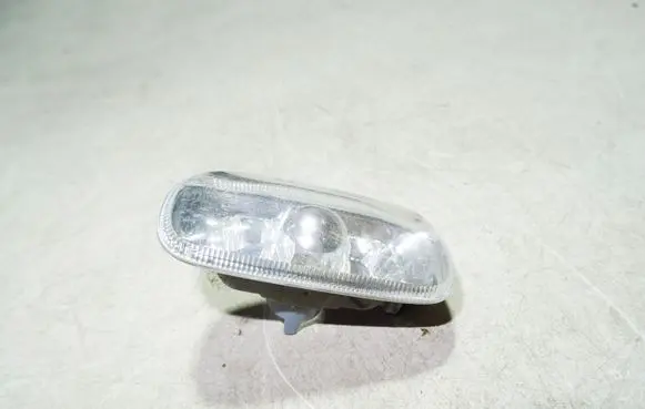 Audi A4 S4 B6 8E 8H Front fender indicator light 8E0949127