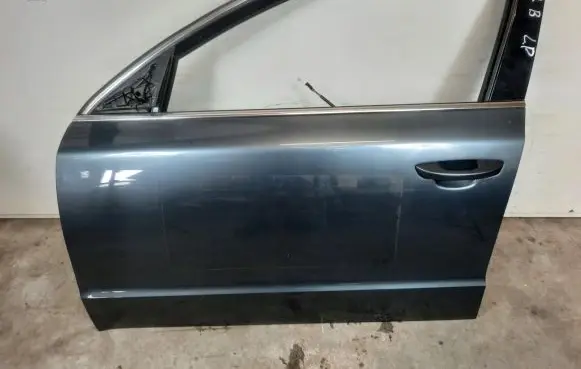 Skoda Superb B6 (3T) Front door