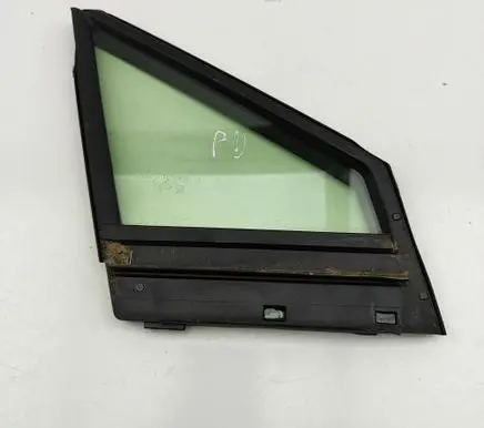 Lexus RZ Front door vent window glass four-door 6811046030