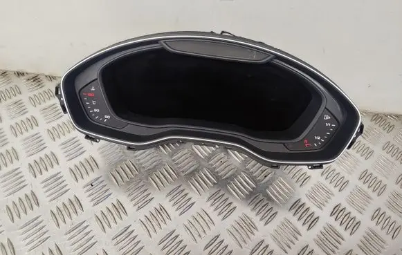 Audi A4 S4 B9 Speedometer (instrument cluster) 8W5920790E