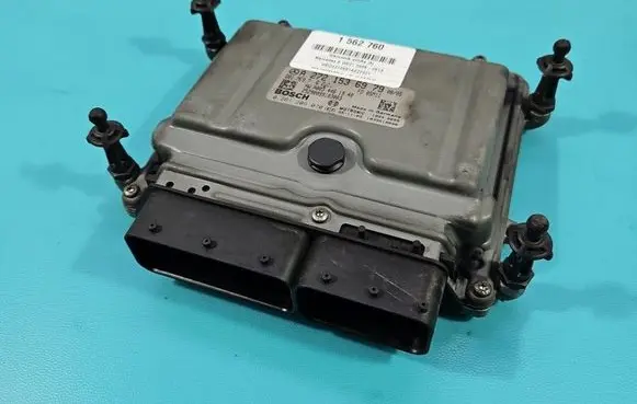 Mercedes-Benz S W221 Engine control unit/module ECU A2721536979 IMPRK1562760
