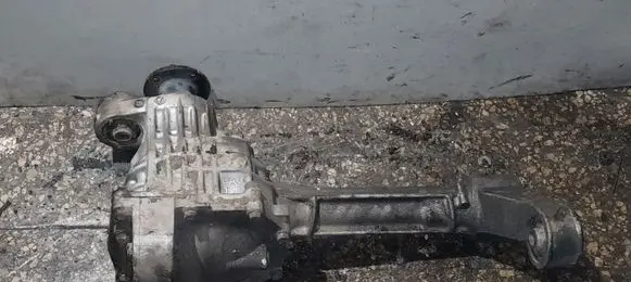 Nissan Pathfinder R51 Front differential EA01