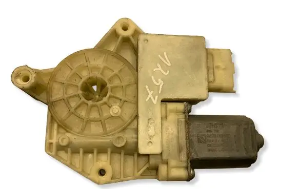 Peugeot 308 Front door window regulator motor 9678189880