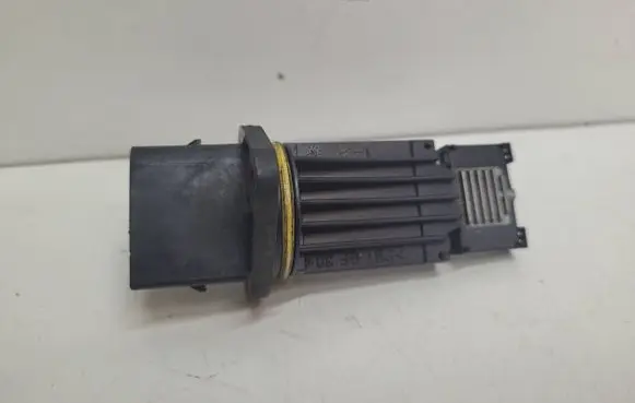 Mercedes-Benz E W211 Mass air flow meter A6110940048 72268400
