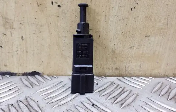 Volkswagen Transporter - Caravelle T4 Brake pedal sensor switch 1H0927189A
