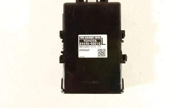 Toyota Yaris Other control units/modules 896900D010 MB1028500110