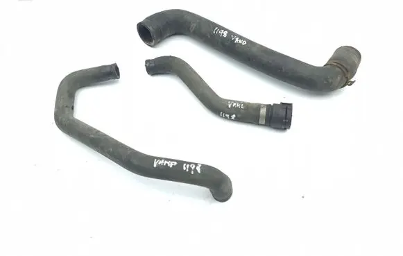 Mercedes-Benz Vito Viano W639 Engine coolant pipe/hose
