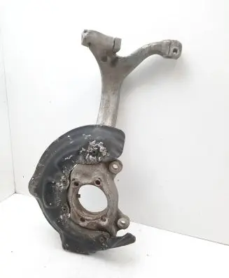 Audi A6 S6 C6 4F Front wheel hub R4F0257