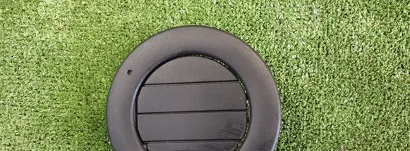 Ford Explorer VI Air vent grill in roof 