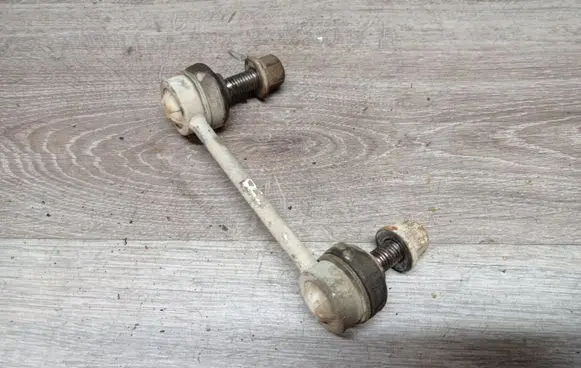 Rear anti-roll bar/stabilizer link