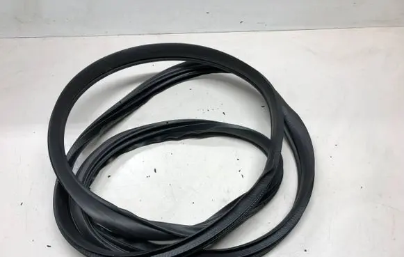 Mazda 6 Front door rubber seal 
