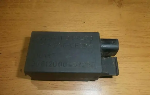 BMW 7 E38 Other control units/modules 64118391470