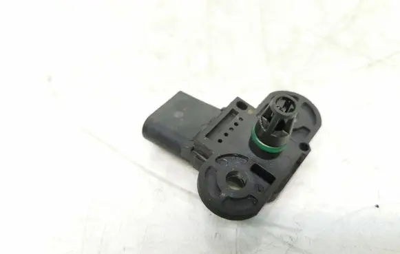 Volkswagen PASSAT B6 Air pressure sensor 06B906051 0261230031 32052AT2