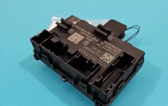 Skoda Karoq Central body control module 5Q4959592F IMPRK1449360