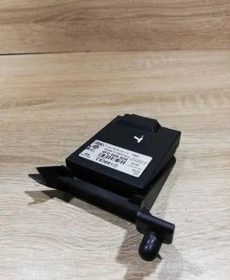 Audi A6 S6 C6 4F Auxiliary heating control unit/module 4f0909509
