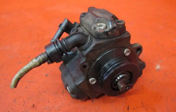 Fiat Fiorino Fuel injection high pressure pump POMPA-WTRYSKOWA