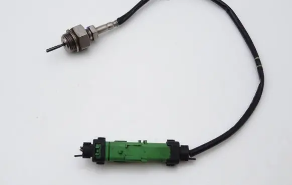 Renault Clio III Exhaust gas temperature sensor 