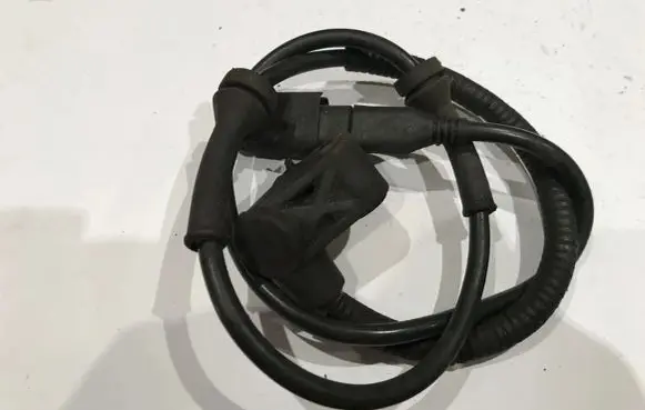 Ford Mondeo MK II ABS brake wheel speed sensor