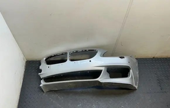 BMW 6 F06 Gran coupe Front bumper 8050775