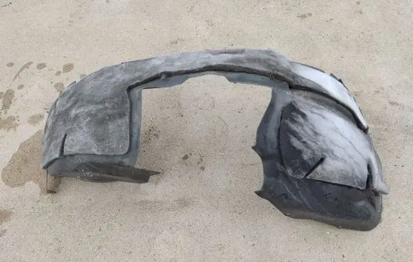 Chrysler Voyager Front wheel arch liner splash guards 04857222AB 04857760AA