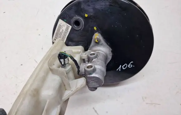 Chrysler Grand Voyager V Brake booster P04721953AA 26776215004 04721953AA