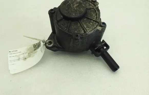Mercedes-Benz E W212 Vacuum pump A6512300165