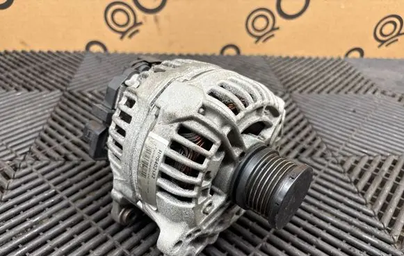 Volkswagen PASSAT B8 Generator/alternator RPS402182