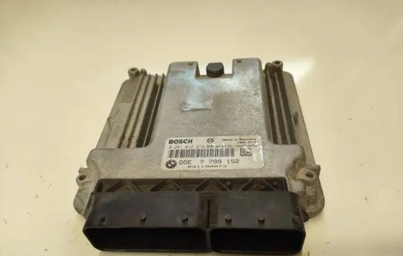 Mini One - Cooper R50 - 53 Engine control unit/module 7799152 031190072 0281012216