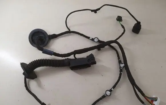 Audi Q2 - Rear door wiring loom 81A971687AE