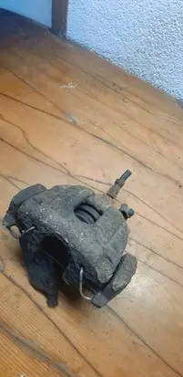 Volvo S80 Front brake caliper
