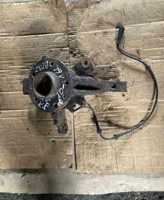 Renault Scenic III - Grand scenic III Front wheel hub