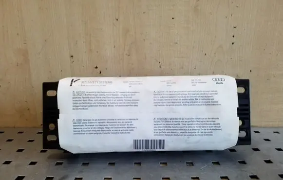 Audi TT TTS Mk2 Passenger airbag 8J0880202B