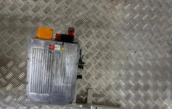 Porsche Panamera (970) Voltage converter/converter module 5QE915681H