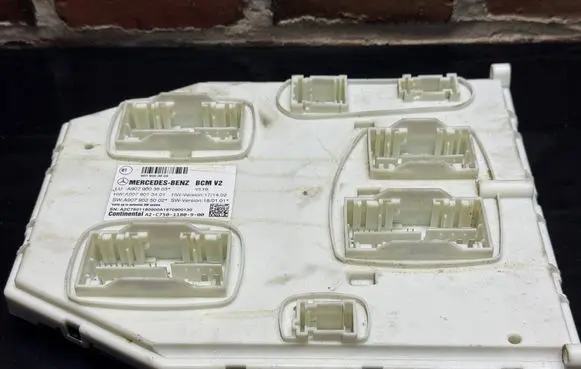 Mercedes-Benz Sprinter W907 W910 Comfort/convenience module A9079003603 A9079013401