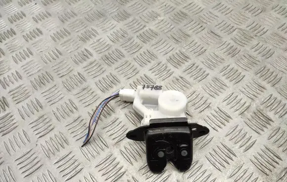 Renault Kadjar Tailgate/trunk/boot lock/catch/latch