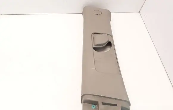 Hyundai ix 55 (B) pillar trim (top) 858333J000