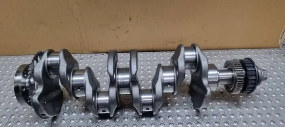 Engine head