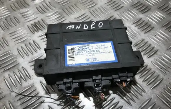 Ford Mondeo MK II Comfort/convenience module 93bg15k600ec 5wk4606