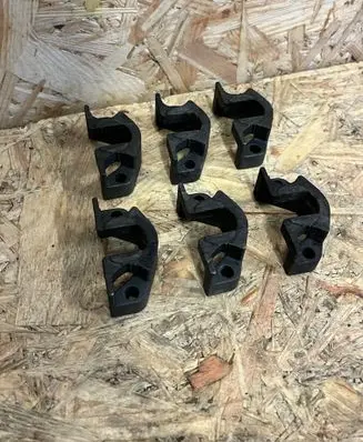 BMW 5 E60 E61 Fuel Injector clamp holder 