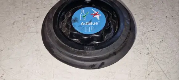 Mercedes-Benz E W212 Adblue tank cap A2076900064
