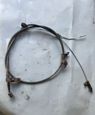Toyota Land Cruiser (HDJ90) Handbrake/parking brake wiring cable 