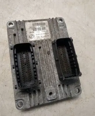 Fiat 500 Engine control unit/module 51847332 0099847